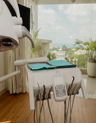 The Esthetic Zone Clinic